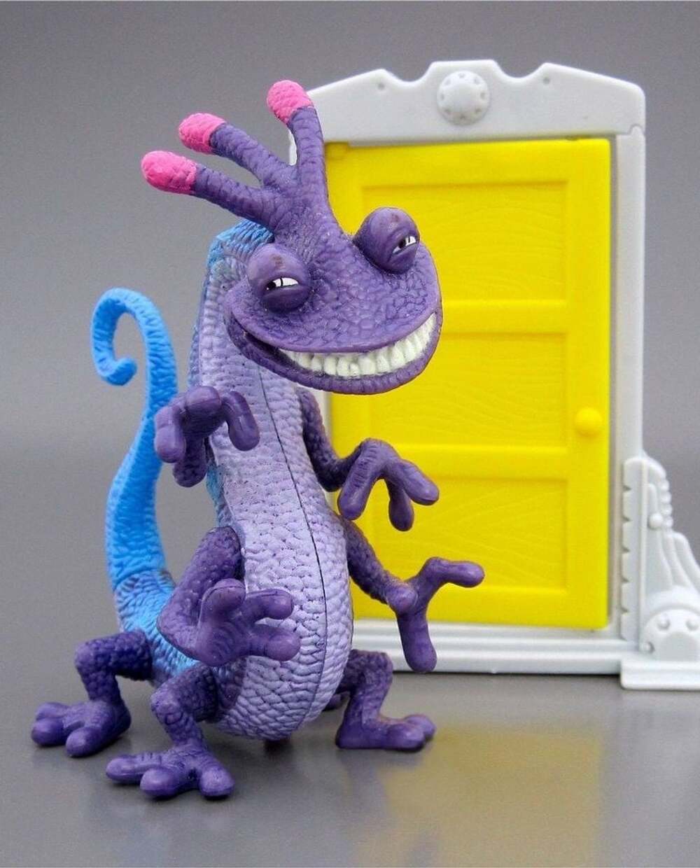 2001 Vintage McDonald's Monsters, Inc. Happy Meal Toy #3 Randall Boggs Figure